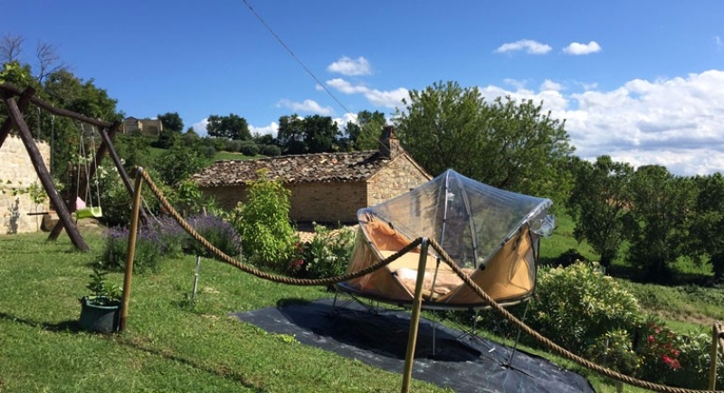 casa-dei-nonni-tenda-trasparente